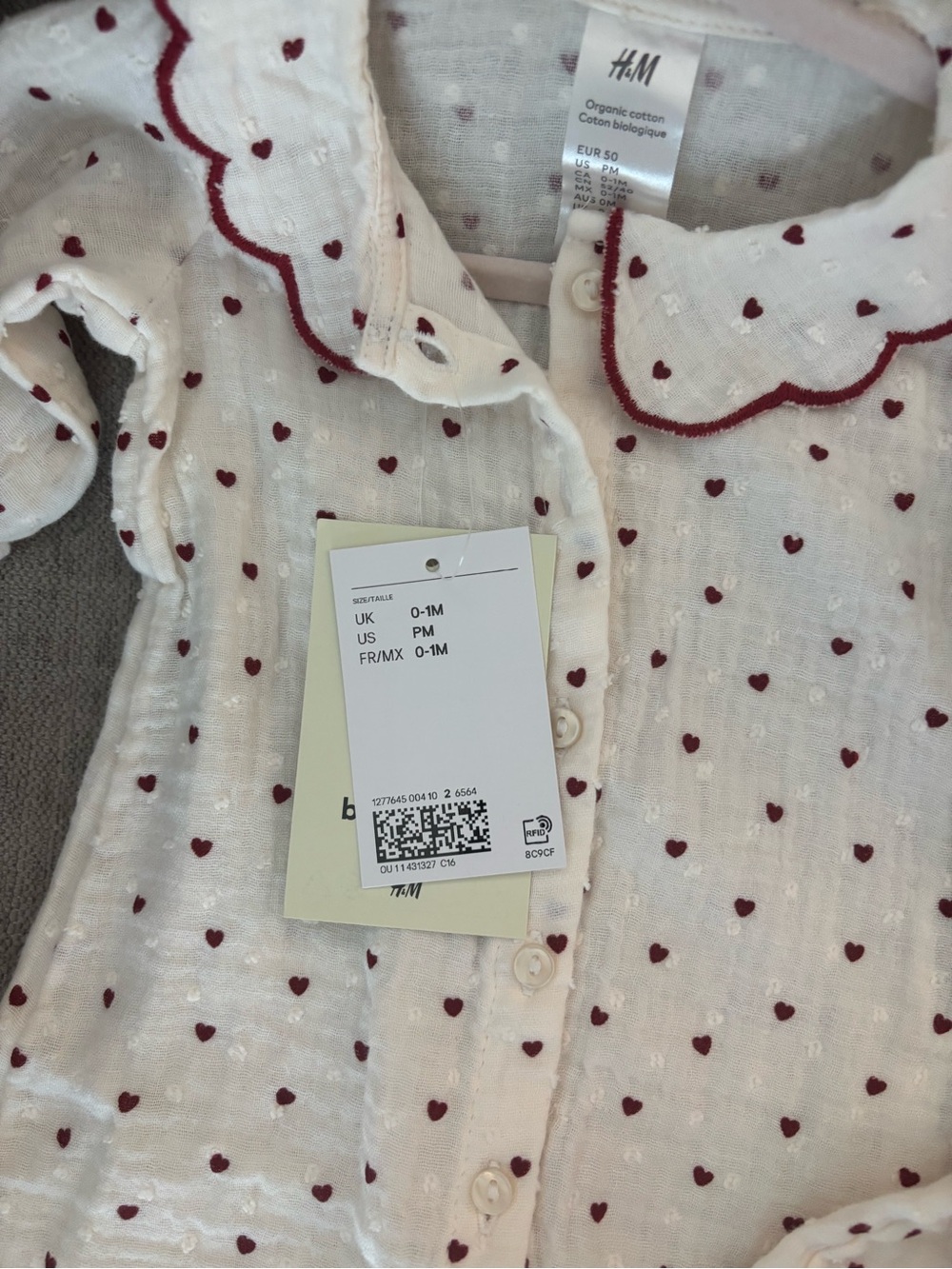 H&M Cream Baby Dress with Red Heart Print - Picture 3 of 4